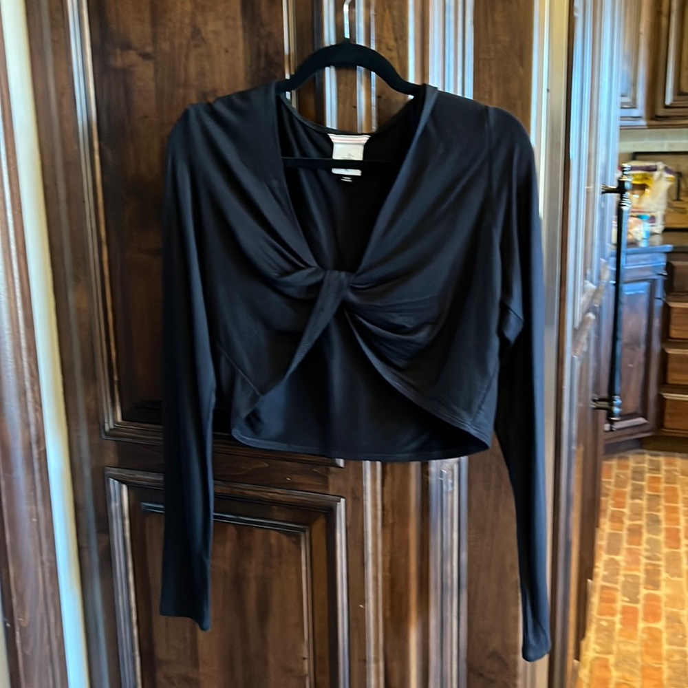 Cabi tie top